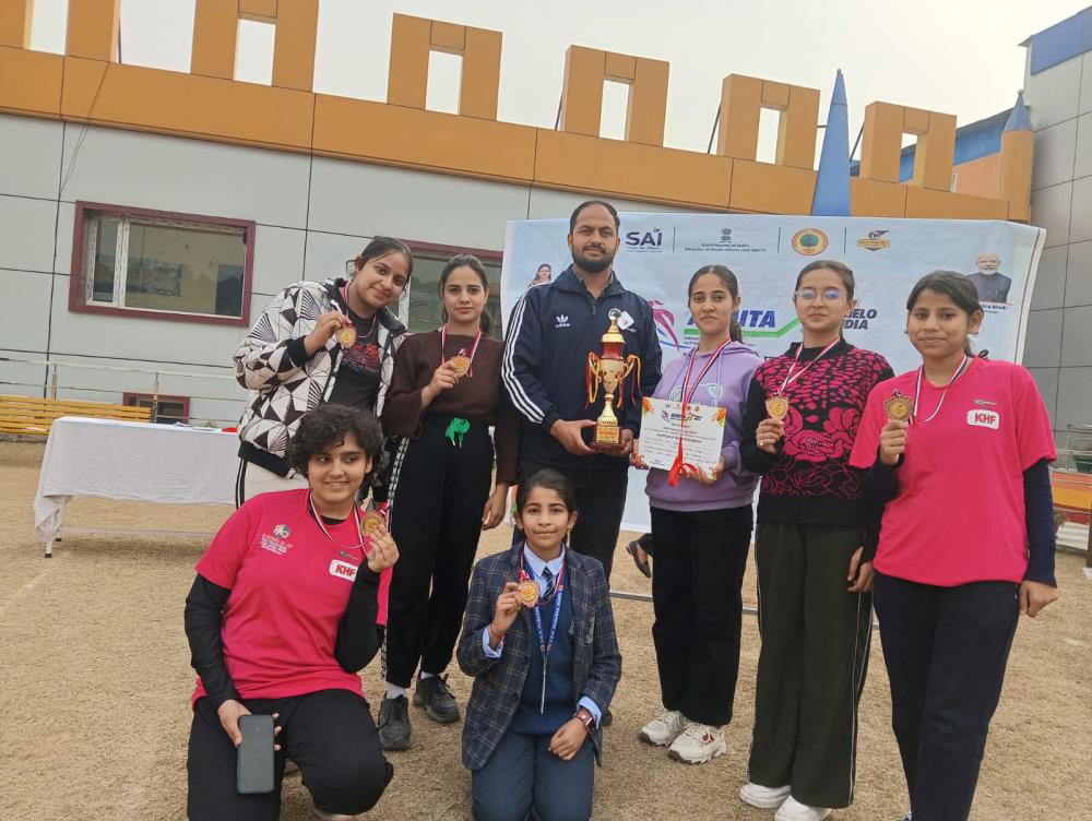 eam, accompanied by coach Mr Sudesh Thakur showcased remarkable teamwork and determination. Principal Mrs. Priya Singh appreciated the team and coach for their dedication and congratulated the players on their commendable achievement.