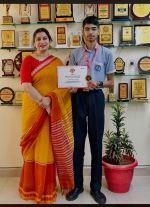 DBN Vidya Mandir proudly celebrates the felicitation of JKBOSE toppers and achievers, including Manthan Sharma and Shivam Sharma. Congratulations on bringing laurels to the school! 🌟🎉