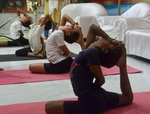 Shivam of Class 6 won Gold at the J&K UT Yoga Championship and was selected for the Junior National Yoga Championship. 🥇