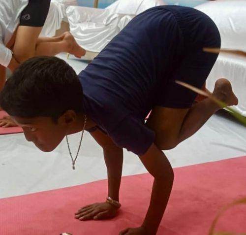 Shivam of Class 6 won Gold at the J&K UT Yoga Championship and was selected for the Junior National Yoga Championship. 🥇