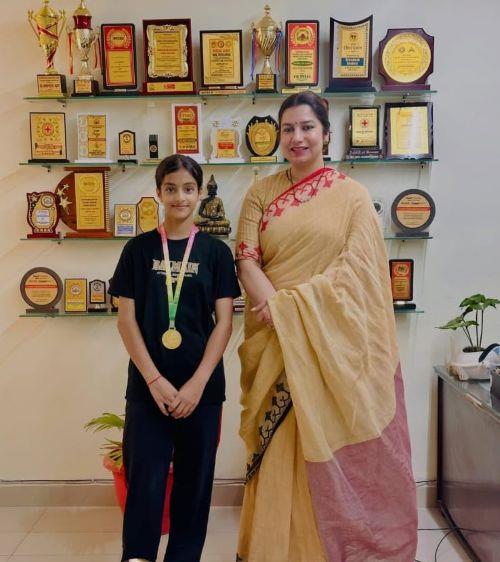 Proud moment! Taniya Sharma of Class IX wins Gold in the 400m race at the Inter-Zonal District Athletics Event. Congratulations!