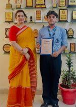 DBN Vidya Mandir proudly celebrates the felicitation of JKBOSE toppers and achievers, including Manthan Sharma and Shivam Sharma. Congratulations on bringing laurels to the school! 🌟🎉