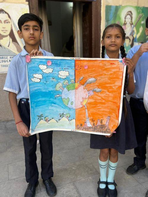 Celebrating Earth Day by inspiring young minds to protect our planet. 🌍